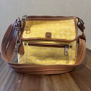 Fossil Vintage Y2K Yellow and Brown Crossbody Bag